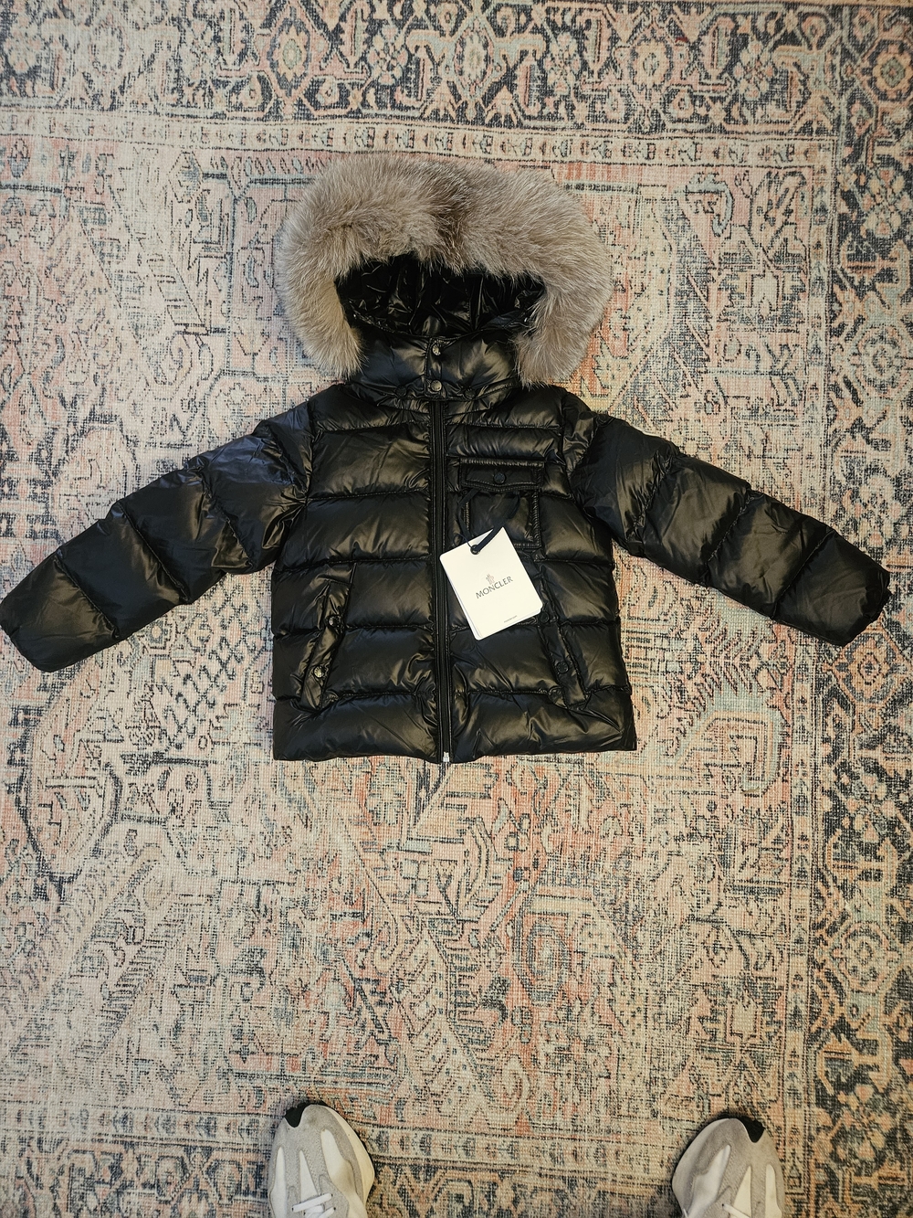 Source Unknown Black Puffer Jacket with Faux Fur Hood